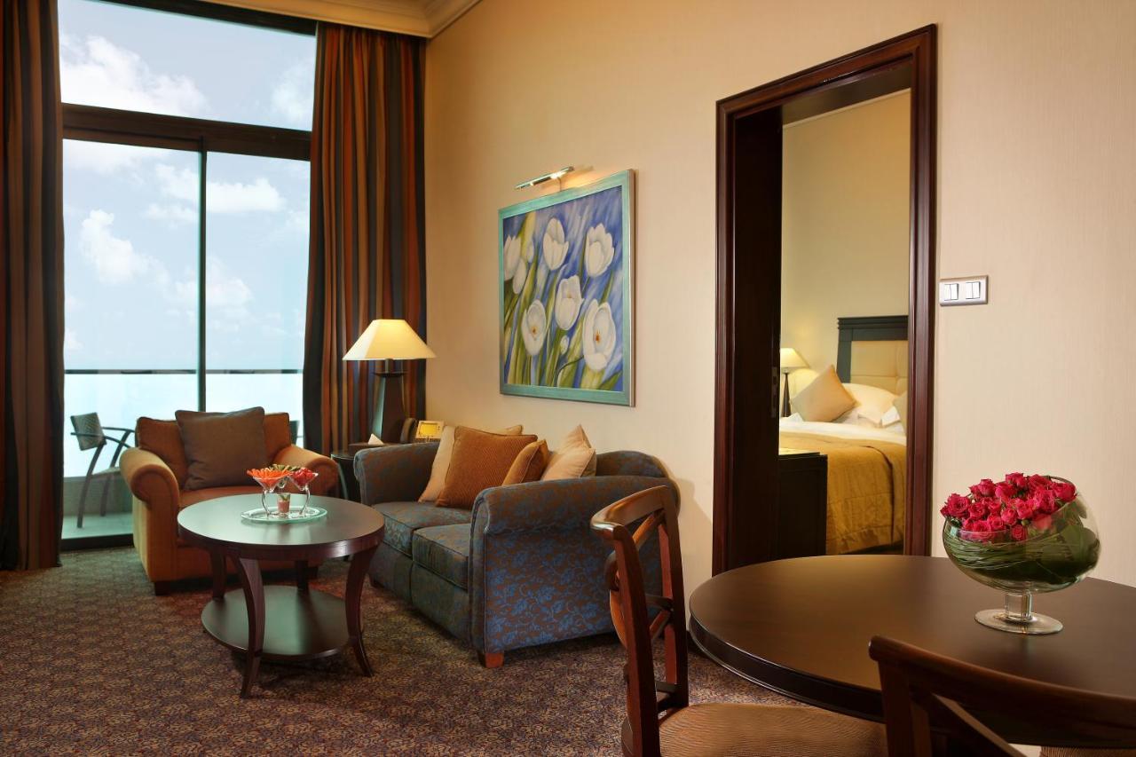 Raouche Arjaan By Rotana Aparthotel Beirute Quarto foto